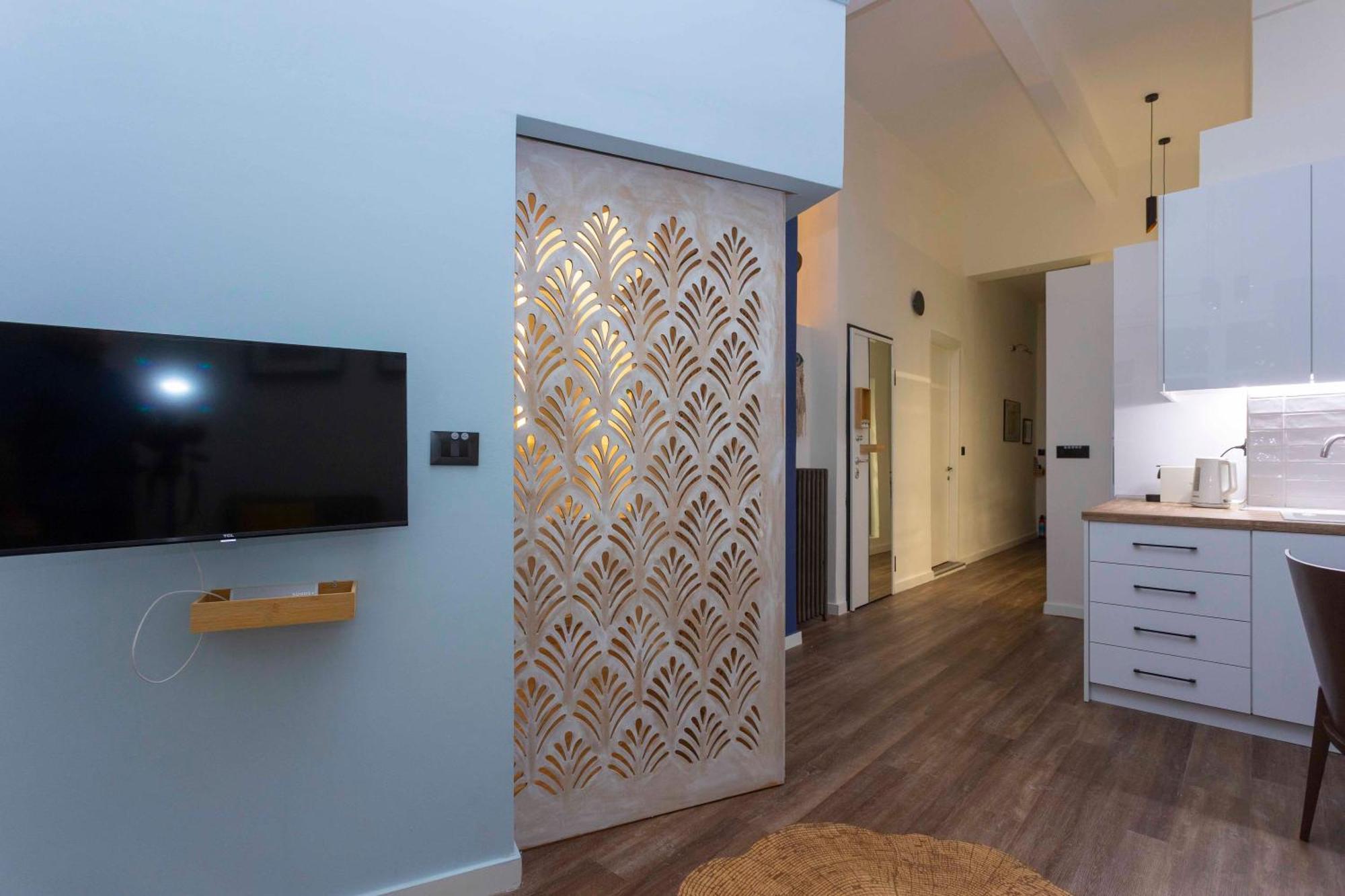 Couple-in Magical With Jacuzzi Apartment *